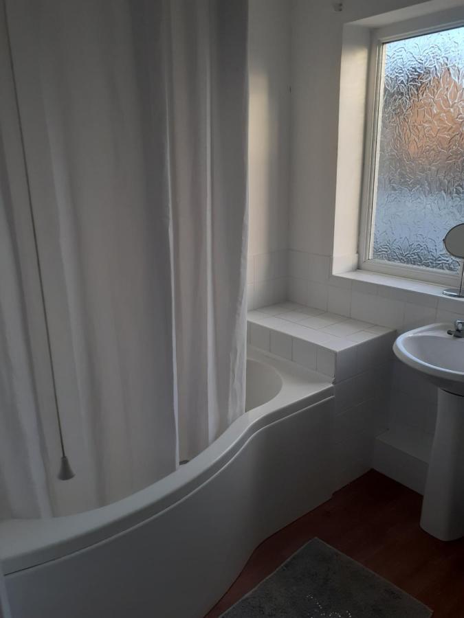 Carters Guesthouse Milton Keynes Exterior photo